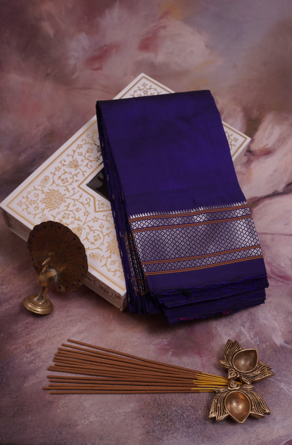 Kalanjali Silver Paithani